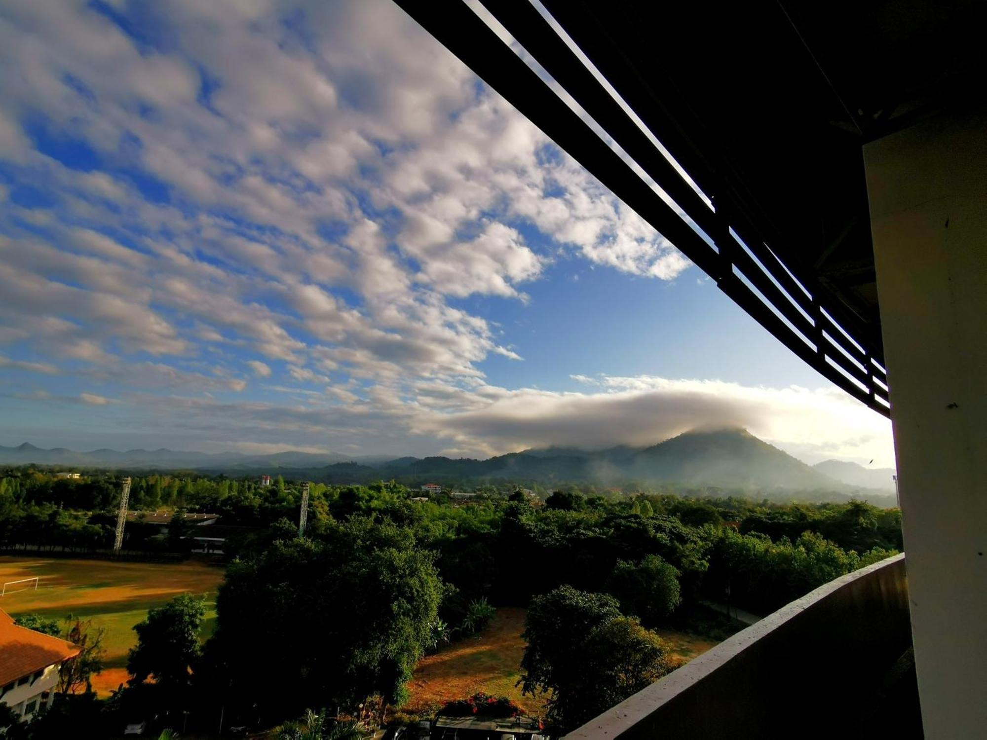 Loei Palace Hotel Экстерьер фото