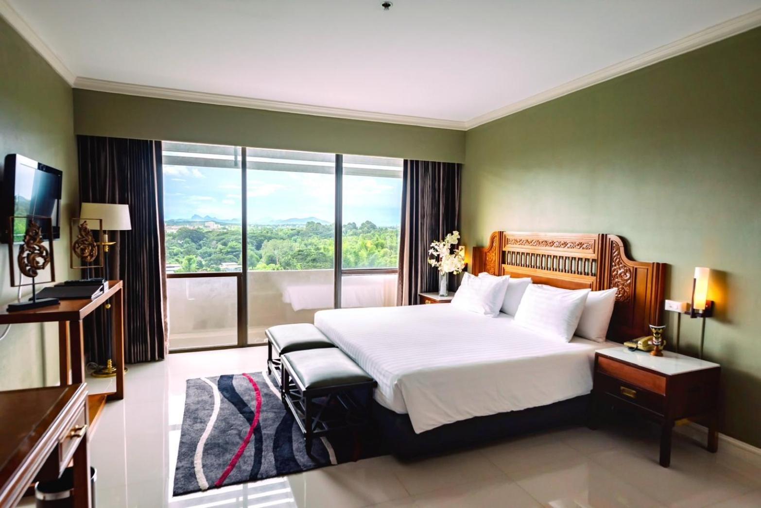 Loei Palace Hotel Экстерьер фото