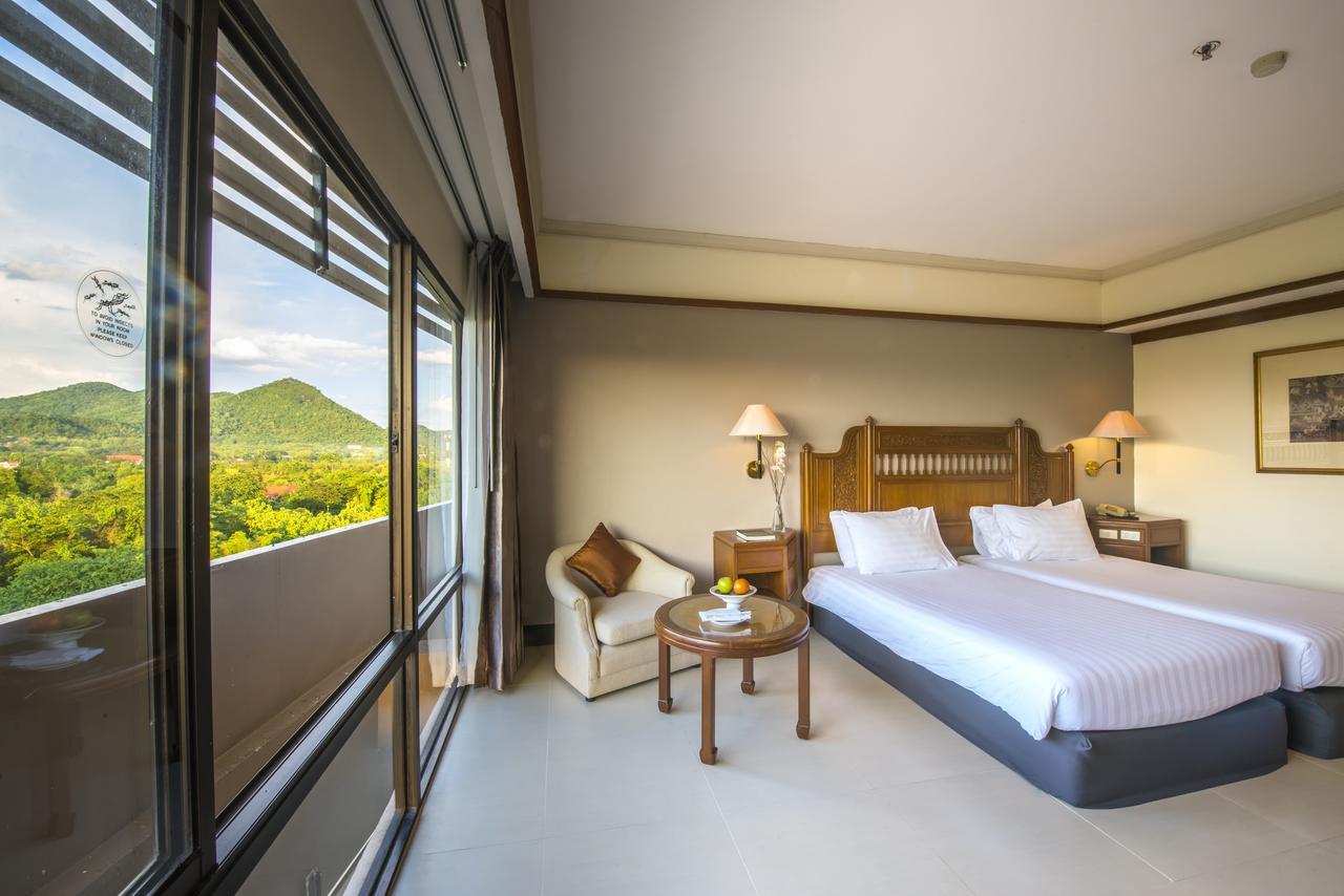 Loei Palace Hotel Экстерьер фото